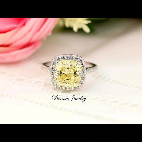 Yellow and Silver Ring - Picture 1 of 6